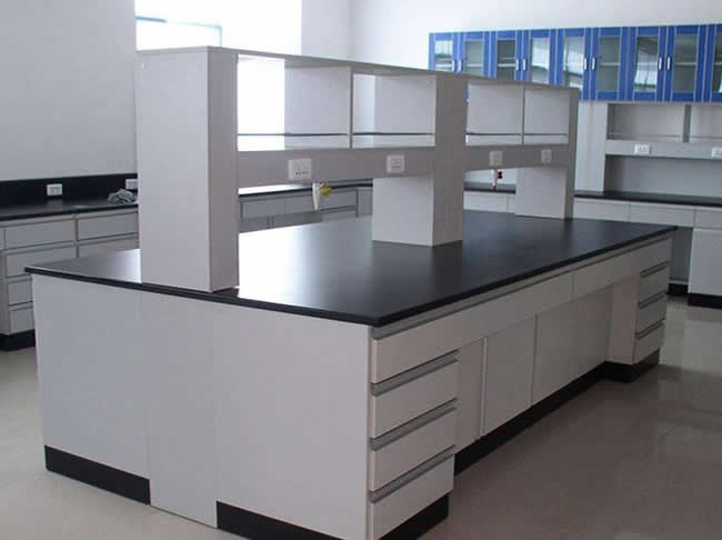 江苏省滨海中等专业学校